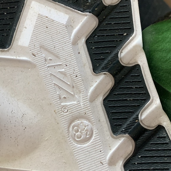 Avia Women’s Athletic Trainer Sneakers Black Size 8.5 - Picture 6 of 8